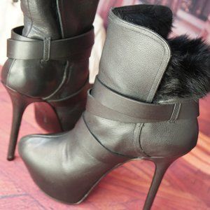 Report Signature "Jaye" Black Leather bootie Sz8